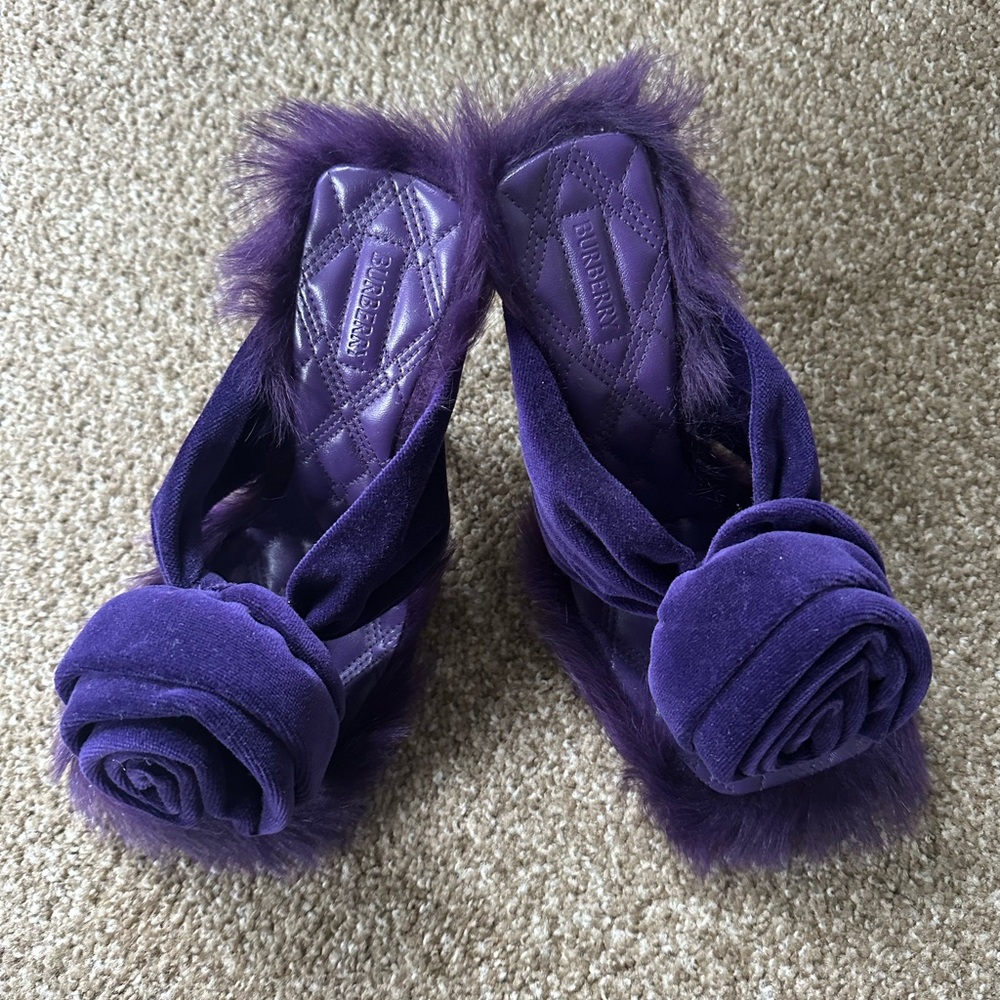 Burberry Purple Velvet Slippers with Floral Embellishment